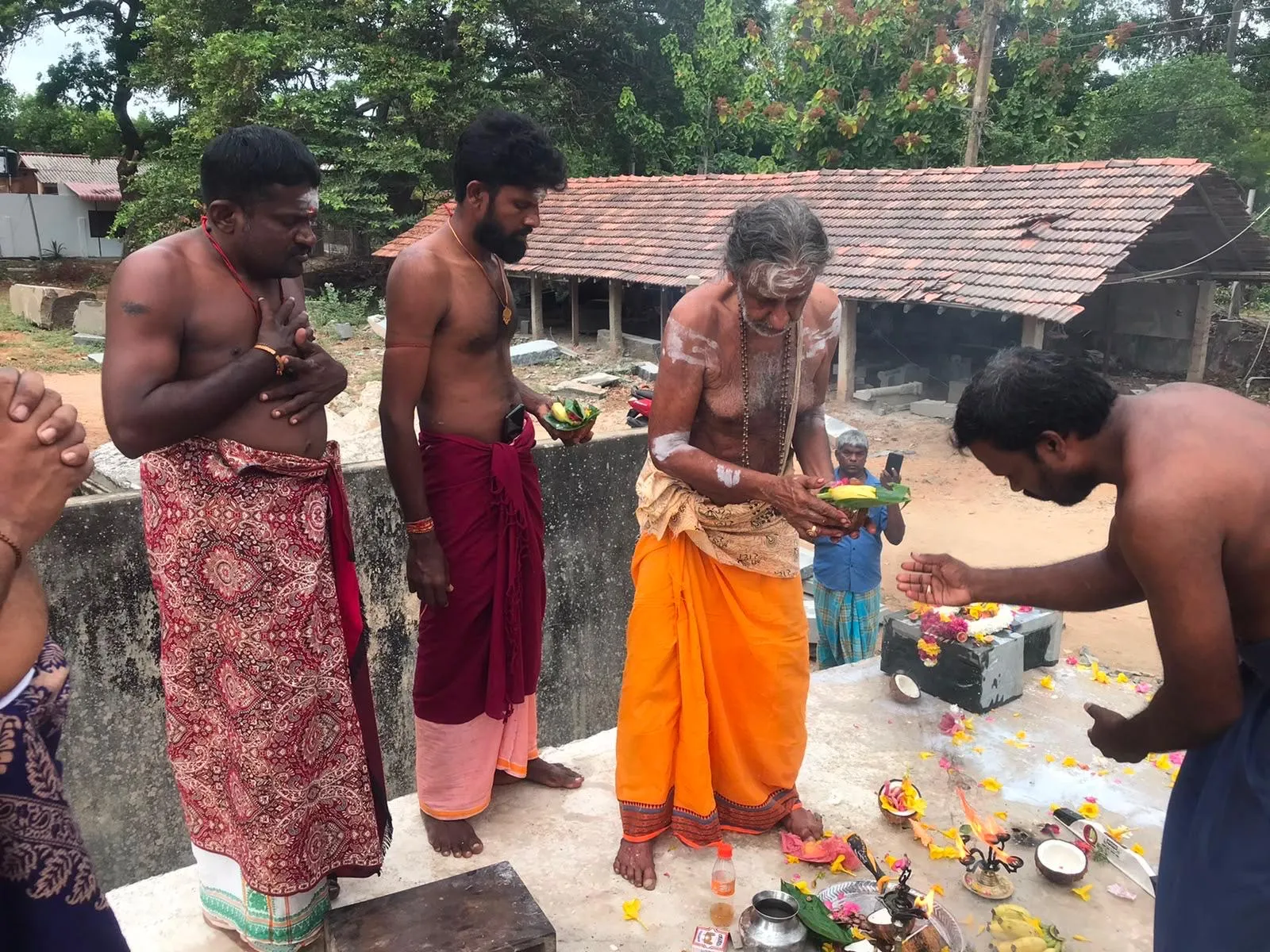 Ganapathi Sanathi (விநாயகர் சந்நிதி)